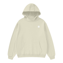 SM Sig. High Neck Fleece Hoodie sand front