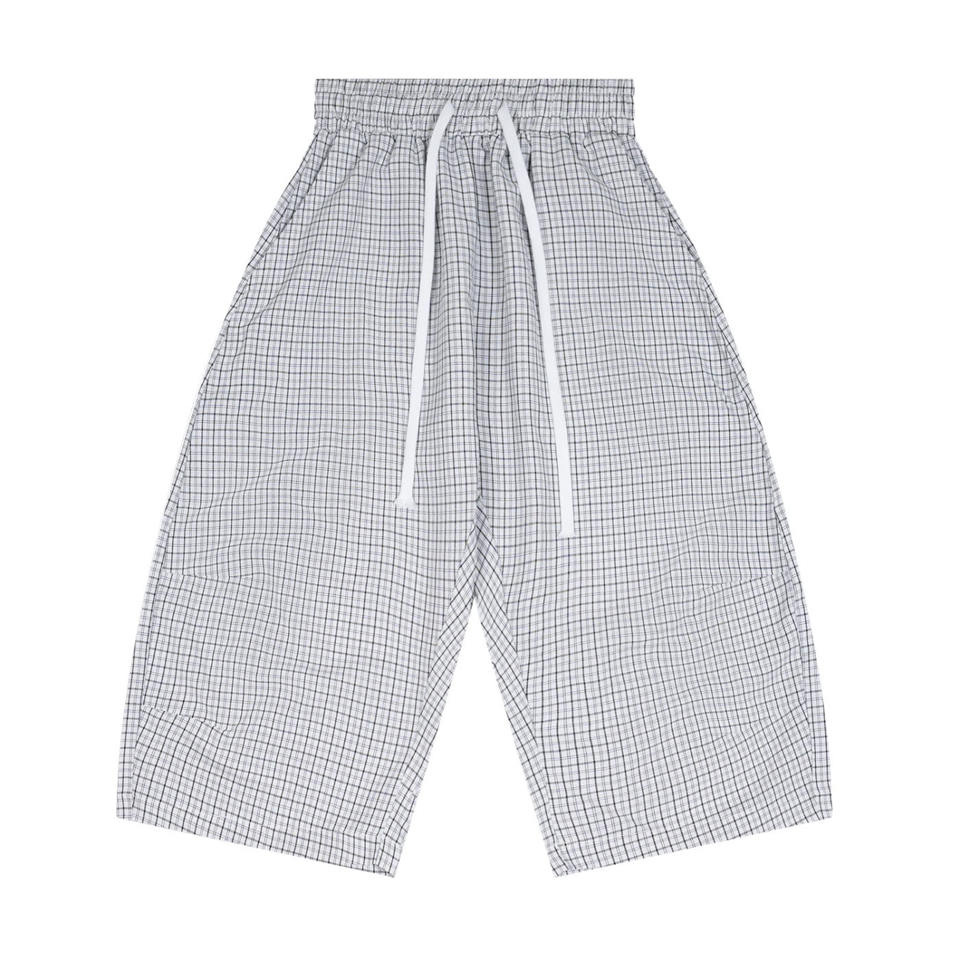 SM Plaid Capri Shorts white front