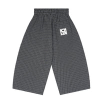 SM Plaid Capri Shorts black back