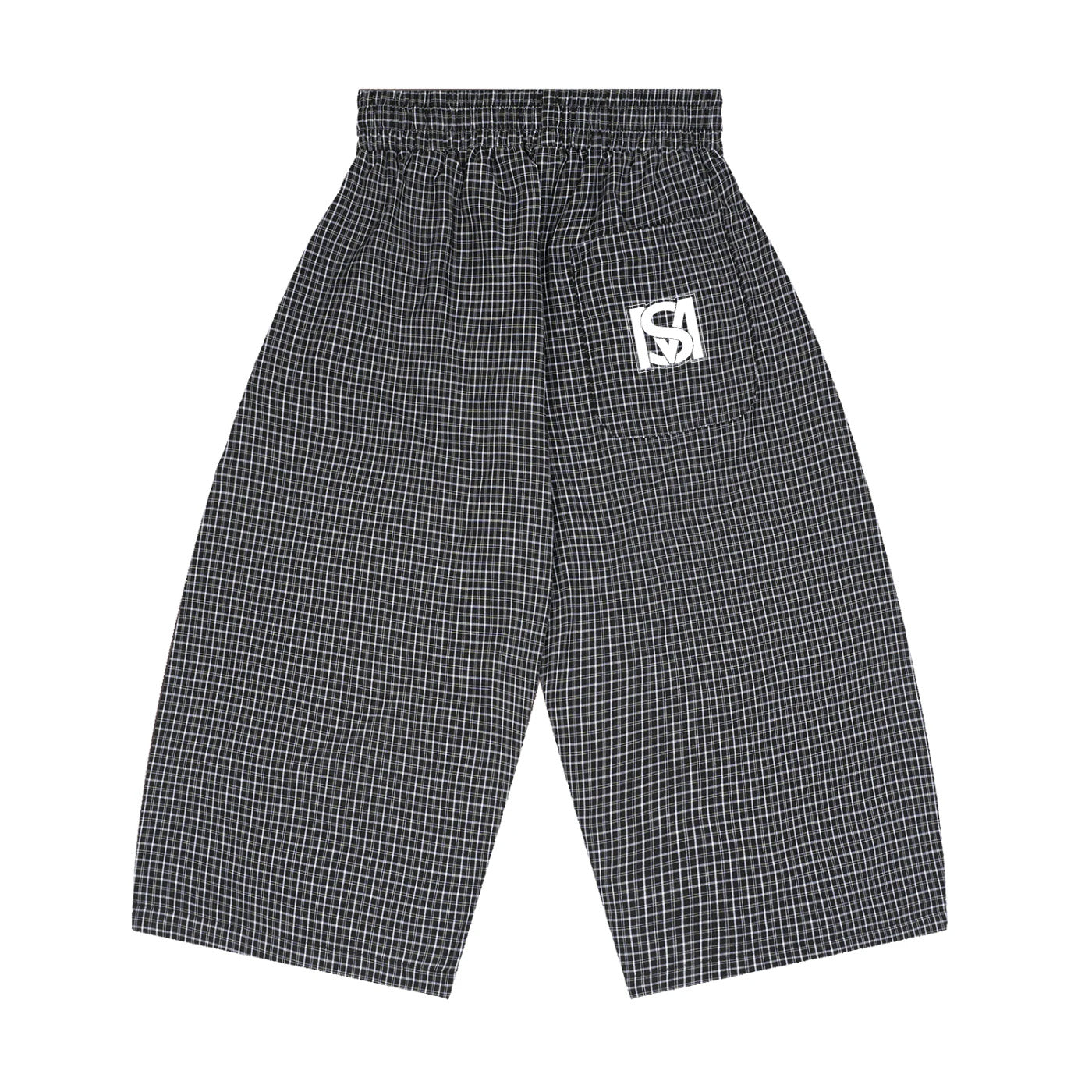 SM Plaid Capri Shorts black back
