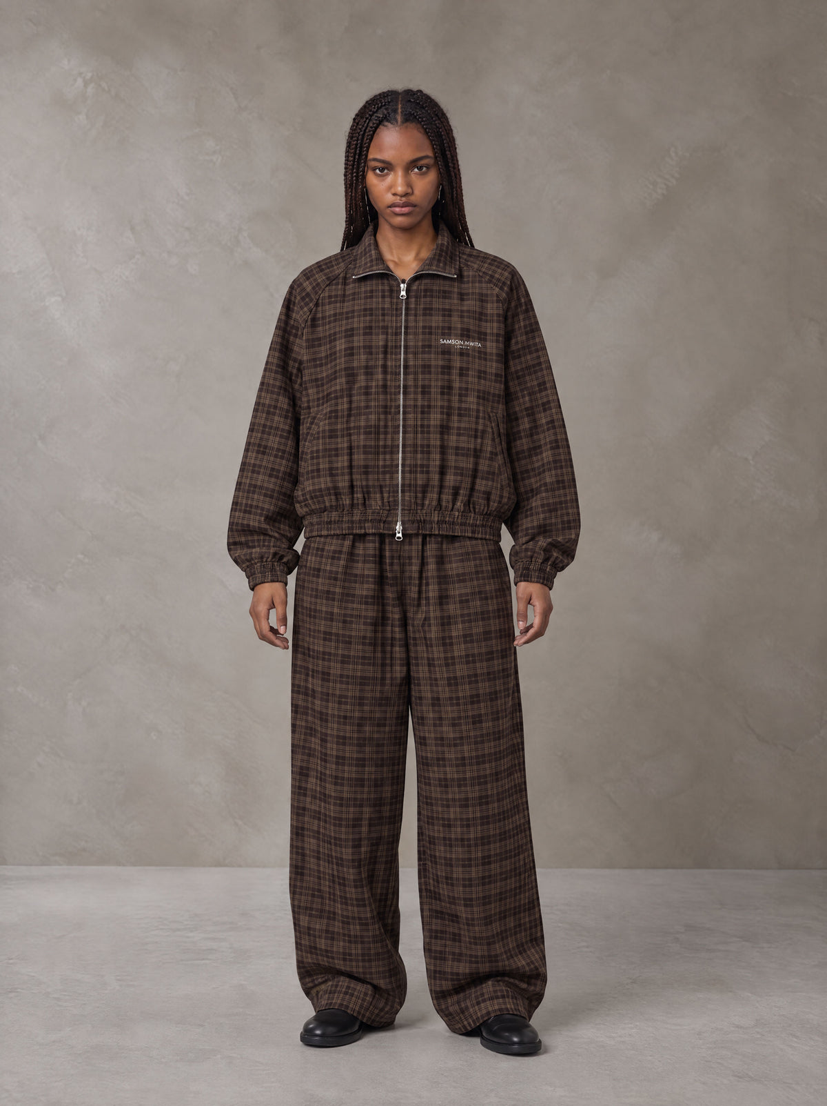 SM Meridian Espresso outfit, full-length front studio view, Look 2.