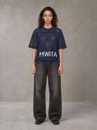 Model wearing the SM Mesh Boxy T-shirt in Oxford Navy, front view.